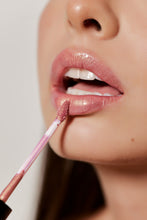 Cargar imagen en el visor de la galería, Peachy Glam Gloss
